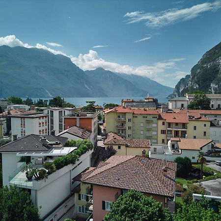 Bella Villa Apartments Riva del Garda Exterior foto