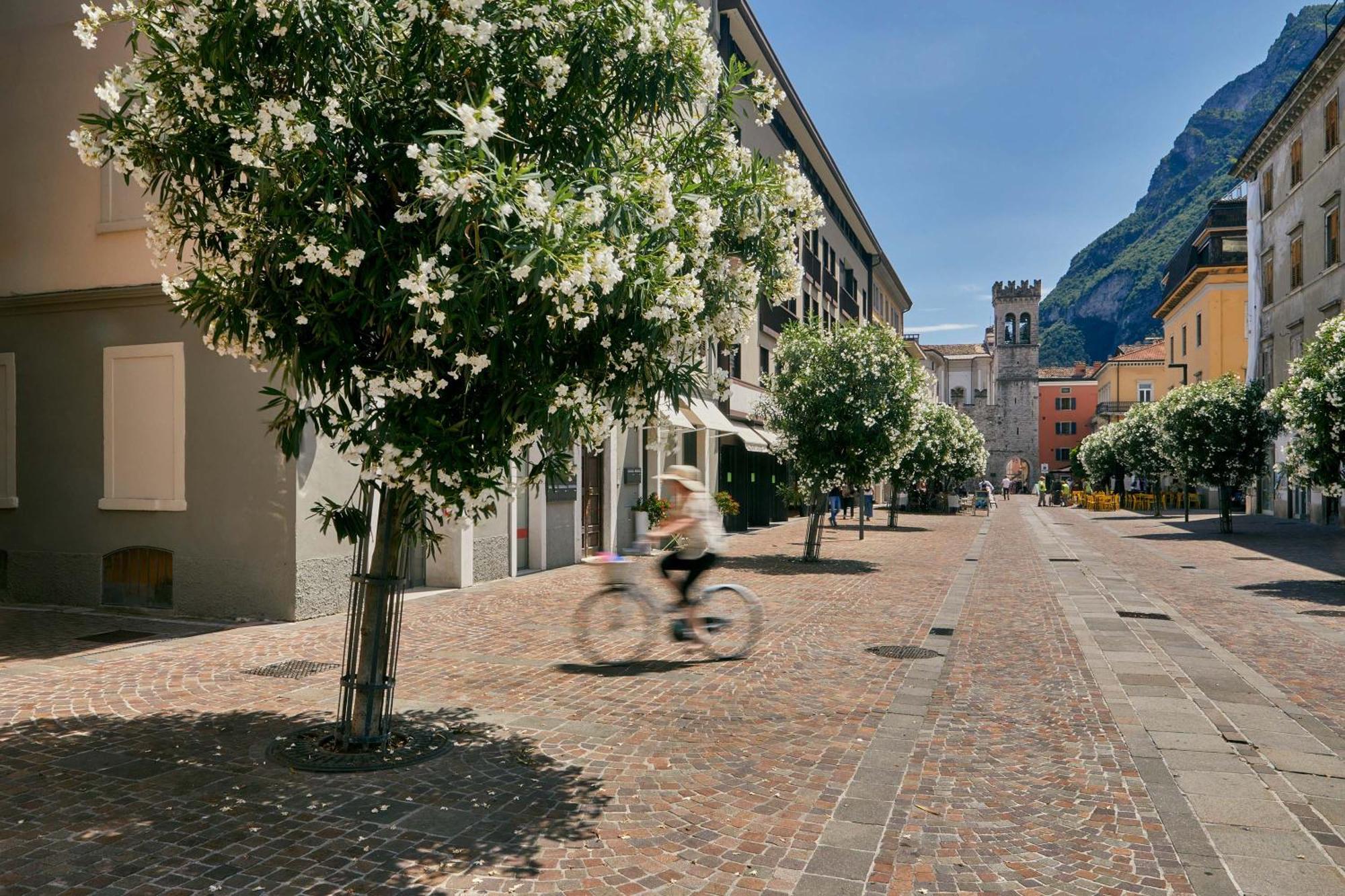 Bella Villa Apartments Riva del Garda Exterior foto