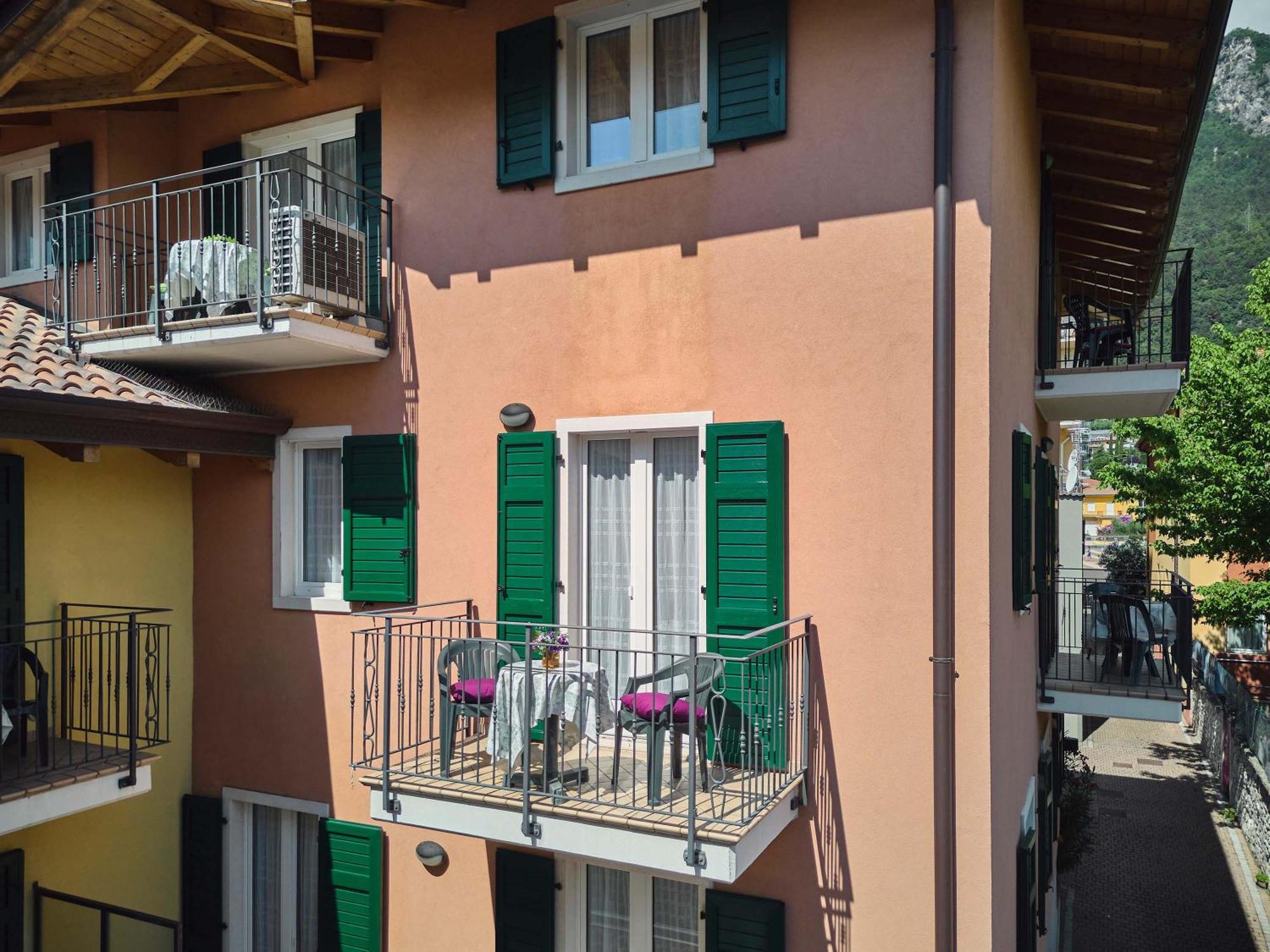 Bella Villa Apartments Riva del Garda Exterior foto